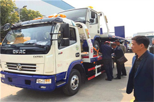汶川汽车道路救援拖车价格